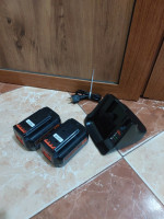 batiment-construction-chargeur-2-batteries-blackdecker-36v-bouira-algerie