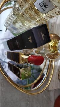 مكياج-rouge-a-levres-tom-ford-original-luxe-longue-tenue-بولوغين-الجزائر