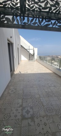 شقة-بيع-4-غرف-الجزائر-بوزريعة
