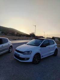 cars-volkswagen-polo-2014-life-guigba-batna-algeria
