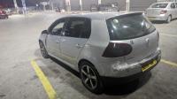 سيارات-volkswagen-golf-5-2006-بن-عبد-المالك-رمضان-مستغانم-الجزائر