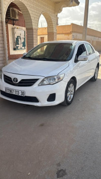 voitures-toyota-corolla-2013-executive-hassi-messaoud-ouargla-algerie