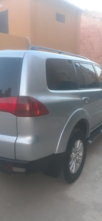 سيارات-mitsubishi-pajero-sport-2012-معسكر-الجزائر