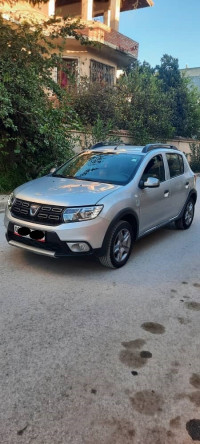 voitures-dacia-sandero-2021-stepway-restylee-guelma-algerie