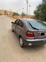 voitures-renault-megane-1-2001-algerie