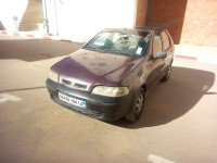 citadine-fiat-palio-2004-fire-tiaret-algerie