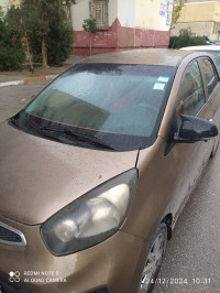 voitures-kia-picanto-2014-pop-bazer-sakhra-setif-algerie