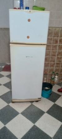 refrigerateurs-congelateurs-frigidaire-marque-eniem-a-vendre-bouzareah-alger-algerie