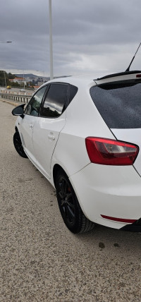 voitures-seat-ibiza-2012-fully-constantine-algerie