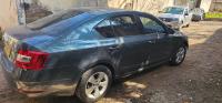 سيارات-skoda-octavia-2018-ambiente-الجزائر-وسط