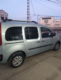 voitures-renault-kangoo-2010-confort-beni-maouche-bejaia-algerie