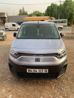 voitures-fiat-doblo-2023-professionnel-medea-algerie