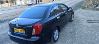 voitures-chevrolet-optra-4-portes-2008-batna-algerie