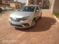 voitures-renault-symbol-2019-el-khroub-constantine-algerie