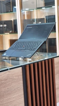 THINKPAD X390 I7 10ÉME 16G-256 13.3" FHD IPS SLIM