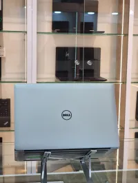 DELL XPS 15.6 4K GTX 1050 4GB I7-7000HQ
