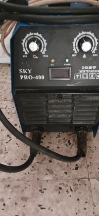 Poste a soudé bon etat 400A yamchi 220v 380v