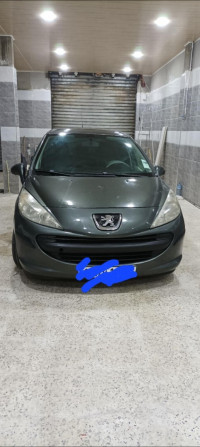 voitures-peugeot-207-2007-premium-bir-kasdali-bordj-bou-arreridj-algerie