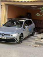 voitures-volkswagen-golf-8-2022-r-line-khenchela-algerie