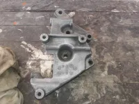 La patte ta3 compresseur renault 