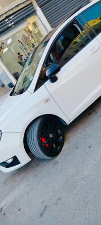 سيارات-seat-ibiza-2015-fr-العلمة-سطيف-الجزائر