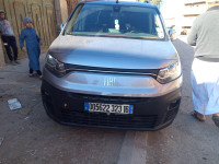 voitures-fiat-doblo-2023-chahbounia-chelalet-el-adhaoura-medea-algerie