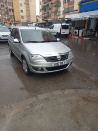 voitures-dacia-logan-2013-bouira-algerie