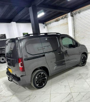 utilitaire-fiat-doblo-2023-constantine-algerie