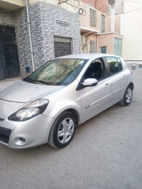 سيارات-renault-clio-3-2012-قسنطينة-الجزائر