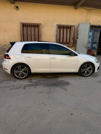 voitures-volkswagen-golf-7-2018-carat-djelfa-algerie