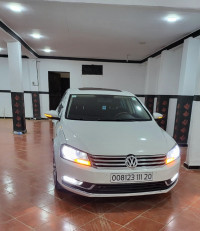 voitures-volkswagen-passat-2011-r-line-saida-algerie