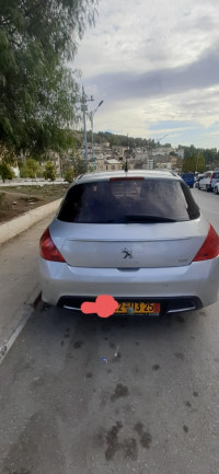 voitures-peugeot-308-2013-constantine-algerie