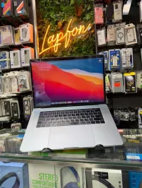 MACBOOK PRO 2017 I7 16GB 1000GB SSD 15.4 RETINA CYCLE : 111