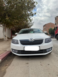 voitures-skoda-octavia-2014-oued-fodda-chlef-algerie