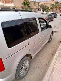 voitures-volkswagen-caddy-2019-edition-35-ben-khellil-blida-algerie