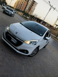 voitures-peugeot-208-2019-allure-facelift-chlef-algerie