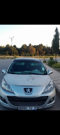 voitures-peugeot-207-2012-fennec-el-eulma-setif-algerie