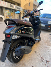 motos-et-scooters-cuxi-2-2024-ain-defla-algerie