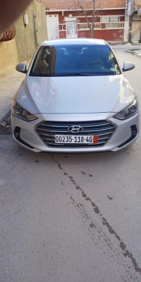 voitures-hyundai-elantra-2018-khenchela-algerie