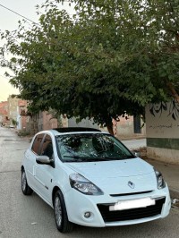 سيارات-renault-clio-3-2012-night-and-day-الشلف-الجزائر