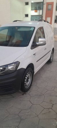 utilitaire-volkswagen-caddy-2018-ain-mlila-oum-el-bouaghi-algerie