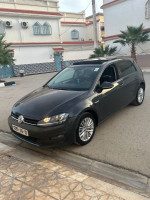 voitures-volkswagen-golf-7-2014-cup-tebessa-algerie