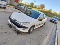 voitures-peugeot-206-sedan-2009-douera-alger-algerie