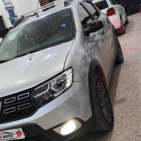 voitures-dacia-stepway-2019-tikrawd-constantine-algerie