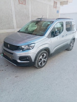 voitures-peugeot-rifter-2023-gt-batna-algerie