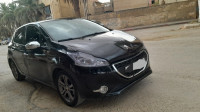 voitures-peugeot-208-2015-style-khemis-miliana-ain-defla-algerie