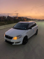 voitures-skoda-fabia-2013-style-ain-naadja-alger-algerie