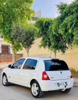 voitures-renault-clio-campus-2014-el-kerma-oran-algerie