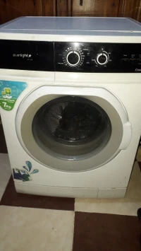 VEND MACHINE A LAVE