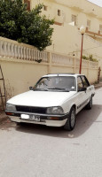 voitures-peugeot-505-1987-algerie